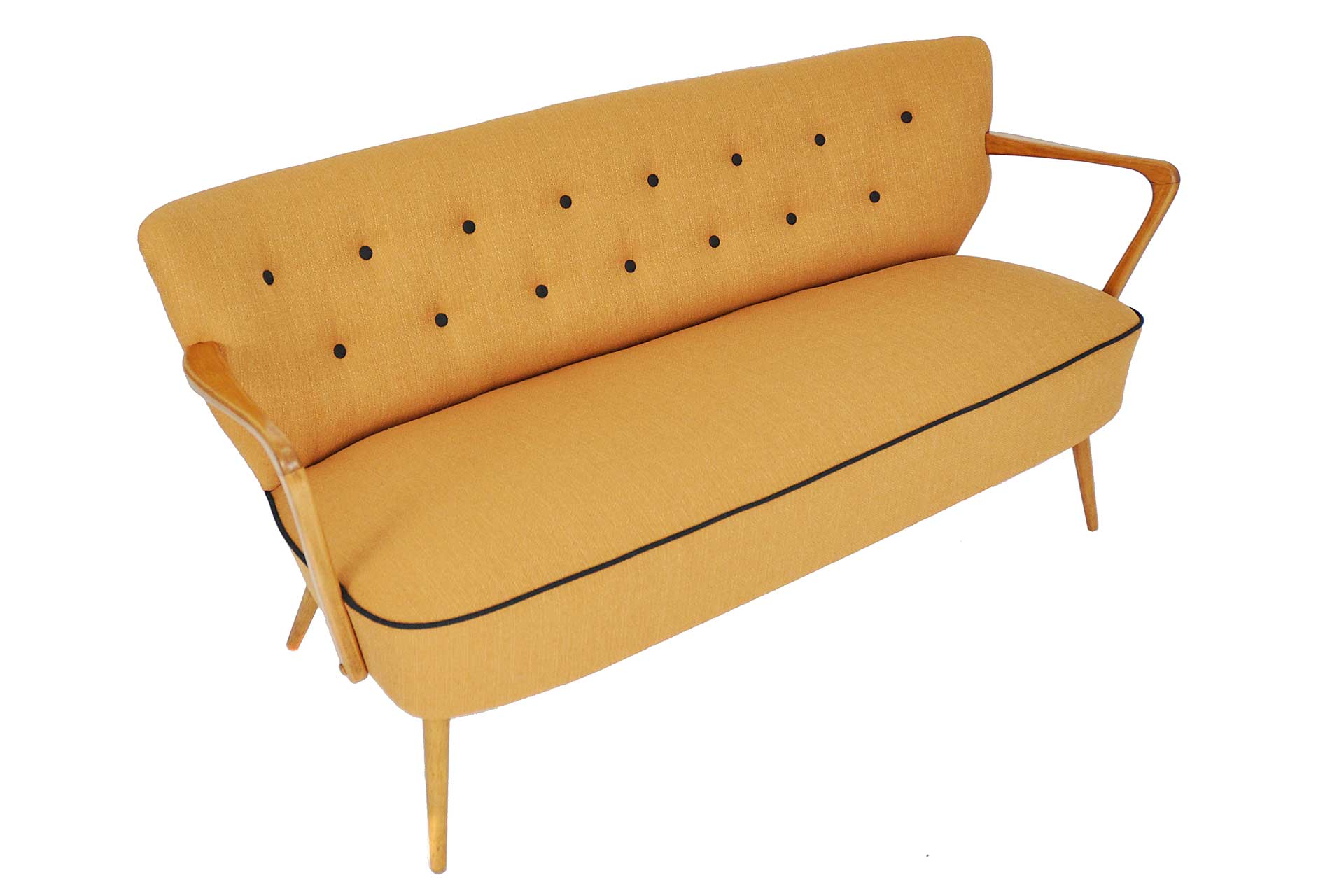 couch-gelb-10c.jpg