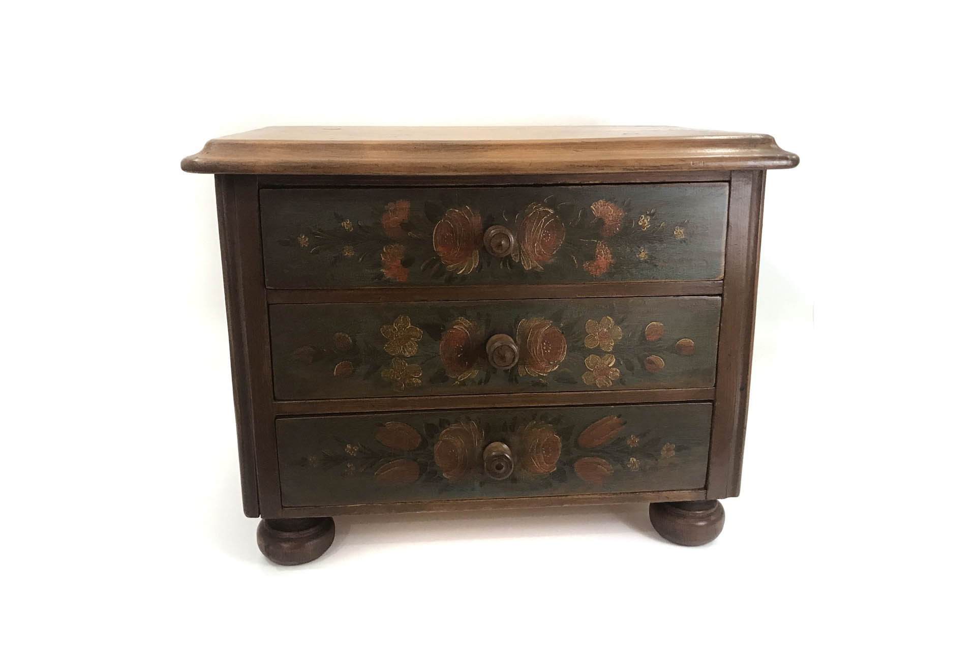 cabinet7-2a.jpg