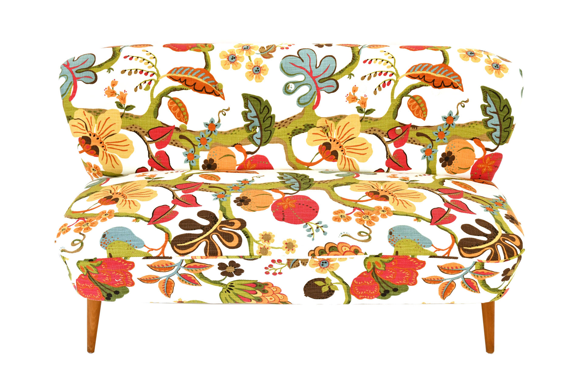 couch-240b.jpg