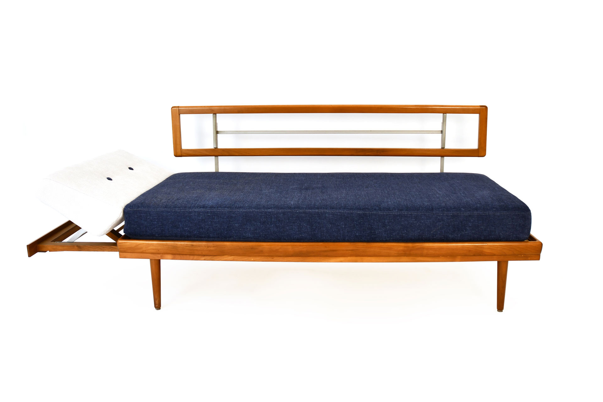 knoll1c.jpg