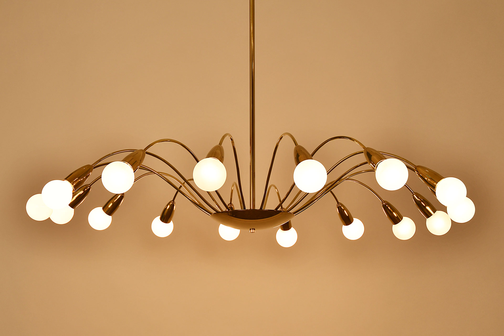 nikoll-chandelier1c.jpg