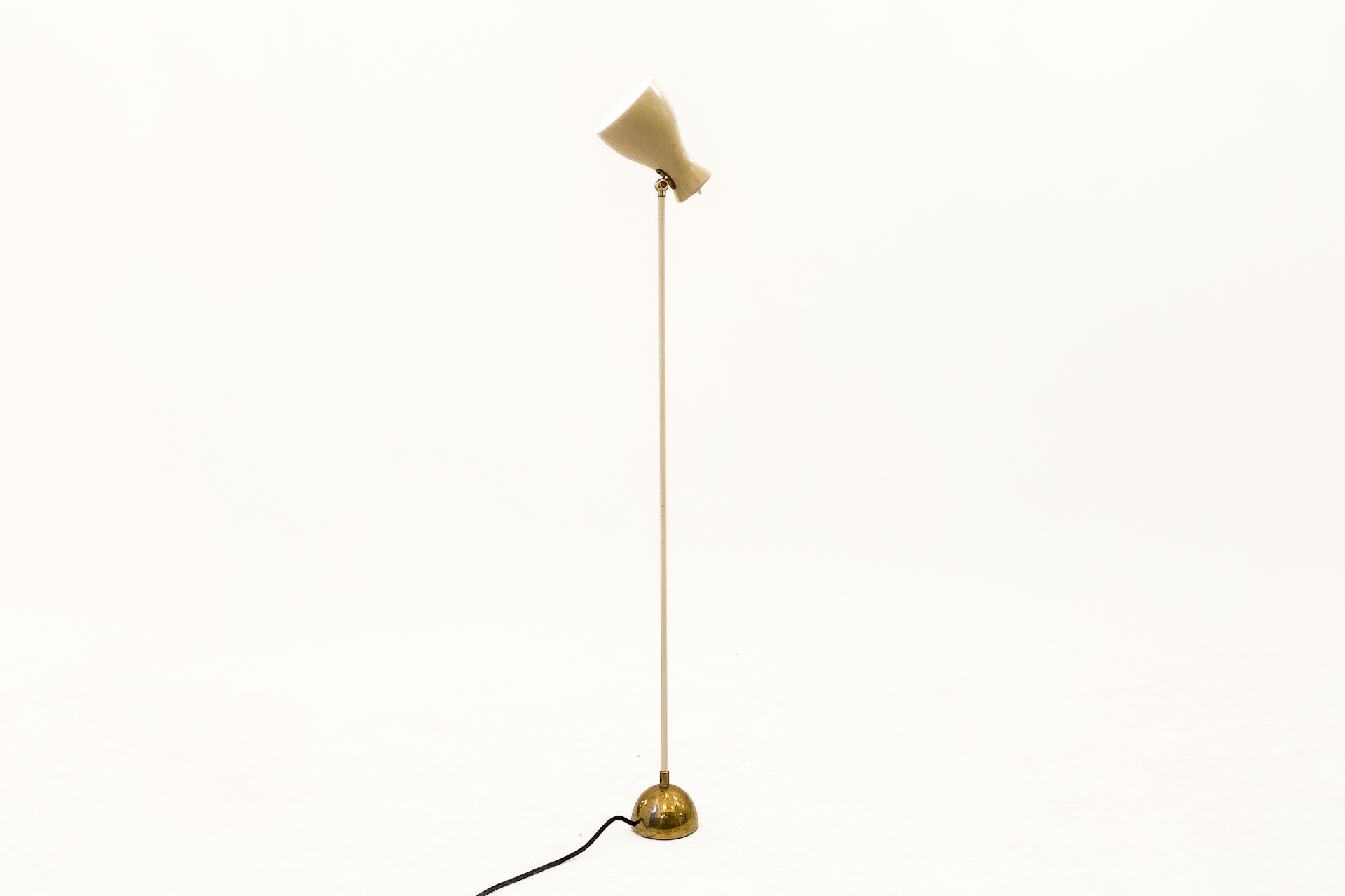 stehlampe-klein2.jpg