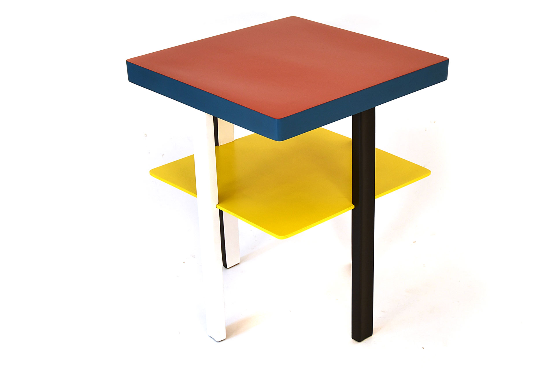 table-austria1d.jpg